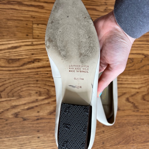 Black-toed Leather flats - Picture 2 of 3